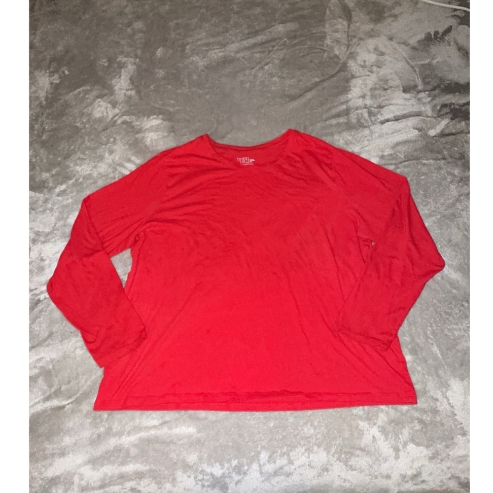 Red Time & Tru long sleeve T shirt